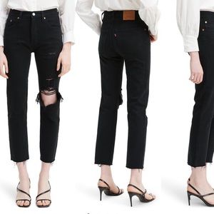 Levi's®
501® High Waist Ripped Crop
Straight Leg Jeans